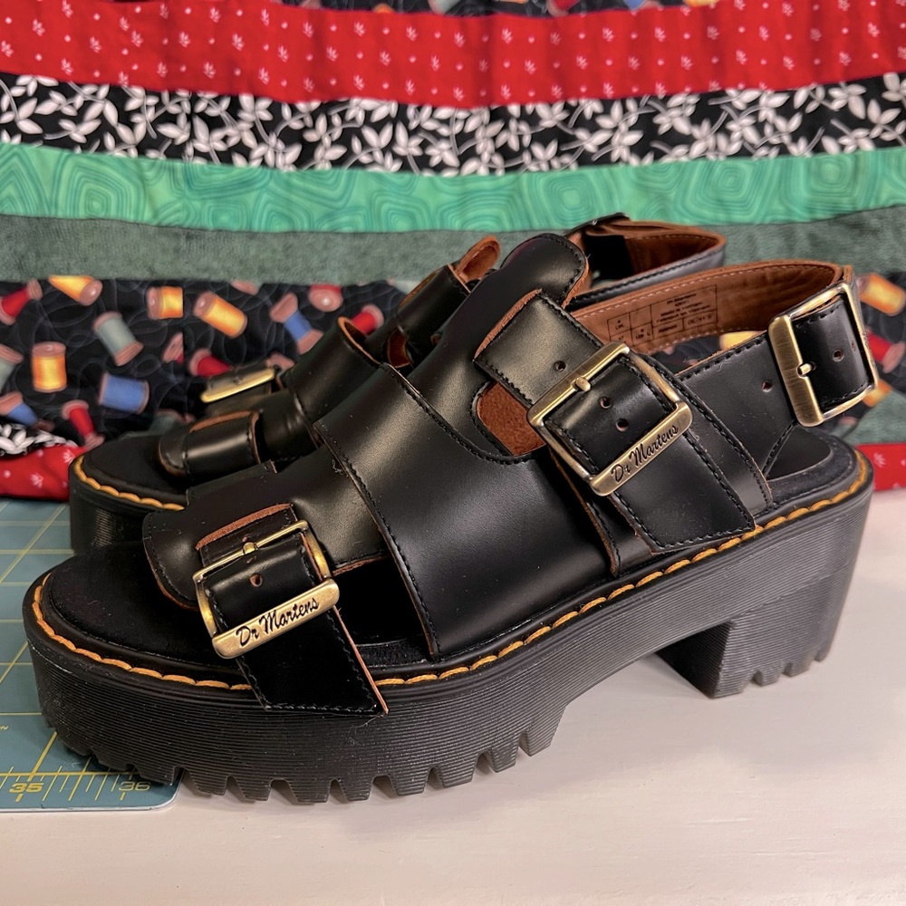 Dr.Martens ARIEL Sandals Vintage Smooth